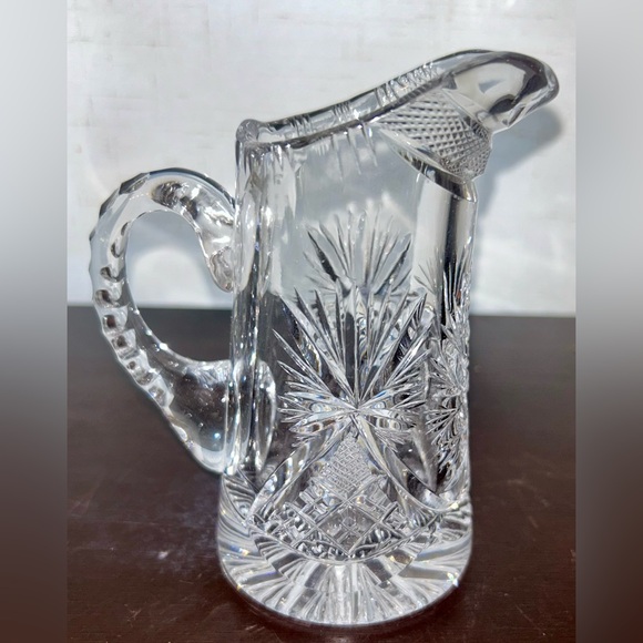 by BOHEMIA CRYSTAL-CRYSTALEX “Pinwheel” pattern, creamer. 5” - Picture 2 of 7